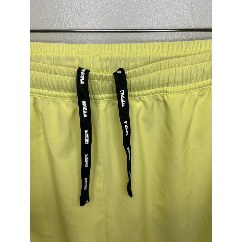 Gymshark Neon Yellow Men's Shorts Size XL - Picture 3 of 6
